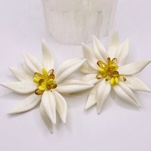 Zara Beaded Flower Earrings